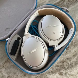 Bose Quiet confort 35 headphones!